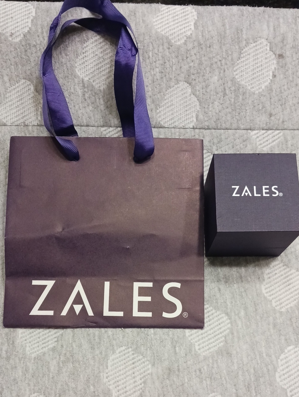 Zales Ring Box and Gift Bag Puple